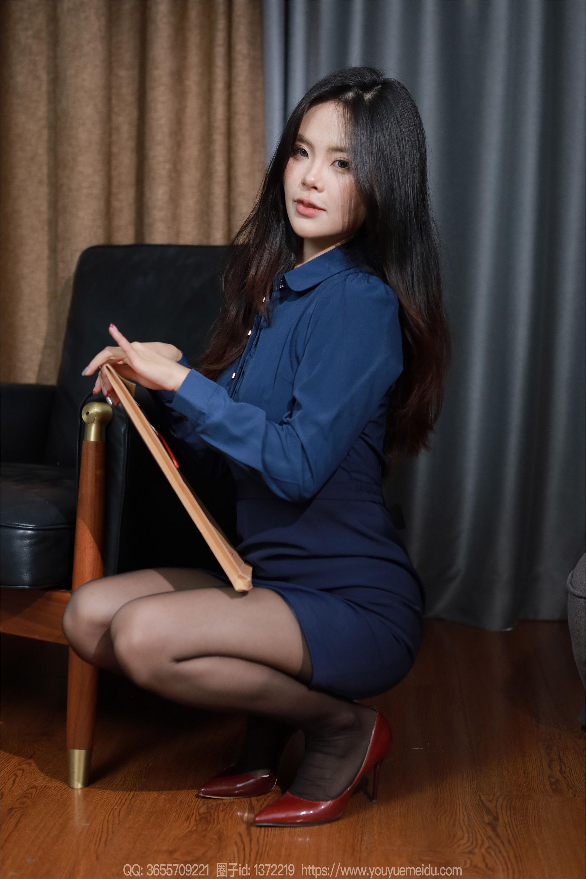 IESS异思趣向  2024.07.09 丝享家 1789 兔兔《档案管理员（上）》